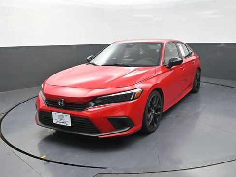 Used 2023 Honda Civic Sport image 5