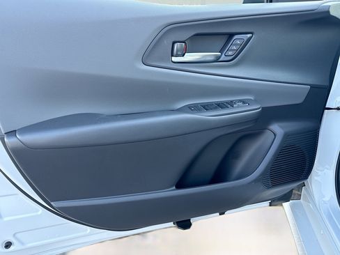 Used 2026 Toyota Prius Limited image 21