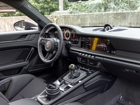 Certified 2026 Porsche 911 GT3 RWD image 60