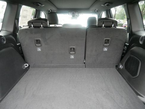 New 2025 Jeep Grand Cherokee Limited w/ Trailer Tow Package image 11