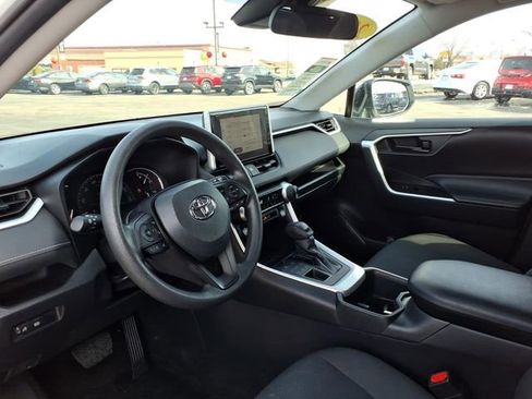 Used 2024 Toyota RAV4 LE image 12