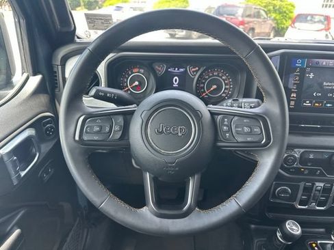 Used 2024 Jeep Wrangler Unlimited Sport AWD/4WD image 24