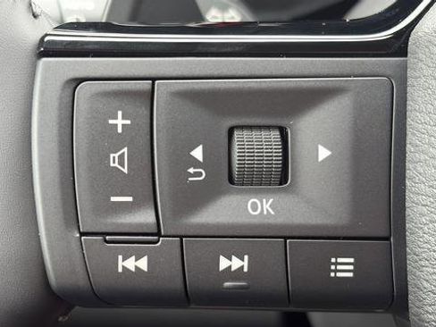New 2026 Nissan Pathfinder SL AWD/4WD image 28
