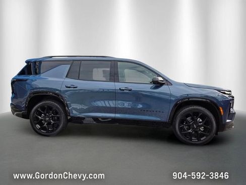 New 2026 Chevrolet Traverse RS FWD image 8