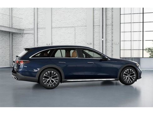 New 2026 Mercedes-Benz E 450 4MATIC All-Terrain Wagon image 18