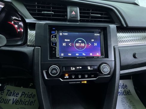 Used 2019 Honda Civic Sport image 21