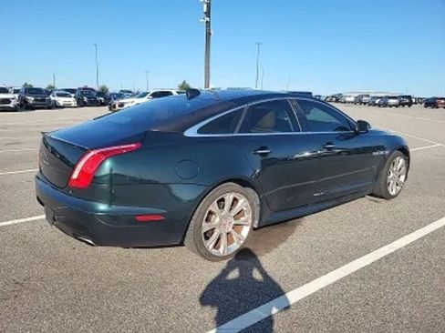 Used 2016 Jaguar XJ R-Sport RWD image 2