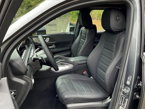 New 2025 Mercedes-Benz GLE 580 4MATIC image 9