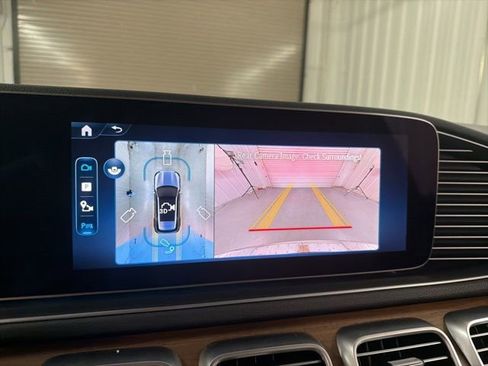 Used 2025 Mercedes-Benz GLE 450e 4MATIC image 28