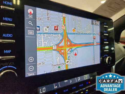 Used 2022 Toyota Sienna XSE FWD image 13