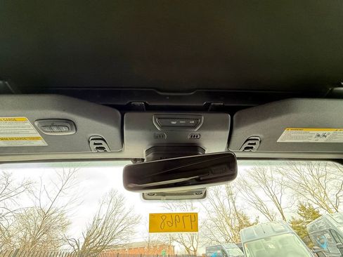 Used 2023 Jeep Gladiator Rubicon w/ LED Lighting Group image 30