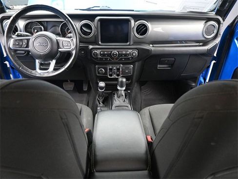 Used 2021 Jeep Gladiator Overland image 23