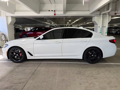 Certified 2023 BMW M550i xDrive w/ Executive Package AWD/4WD image 4