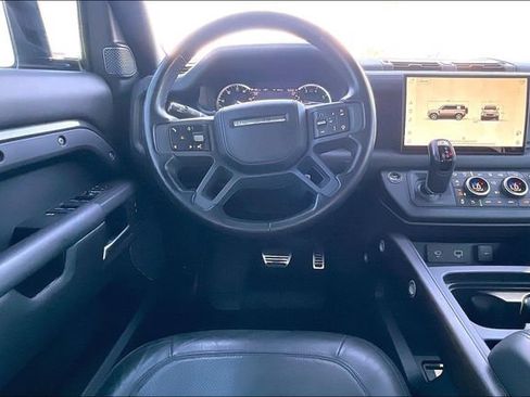 Used 2023 Land Rover Defender 110 X AWD/4WD image 5