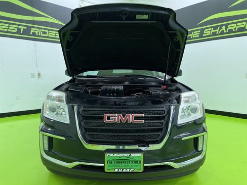 Used 2017 GMC Terrain SLE FWD image 4