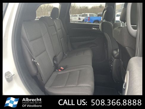 Used 2020 Jeep Grand Cherokee Laredo image 18