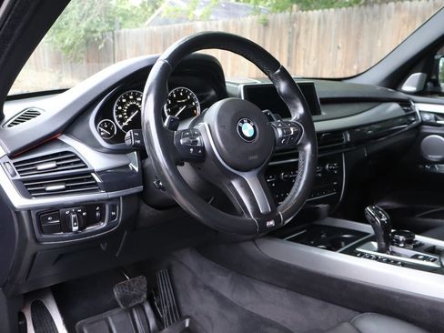 Used 2014 BMW X5 xDrive50i AWD/4WD image 16