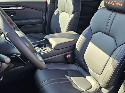 New 2025 Honda Pilot TrailSport image 25