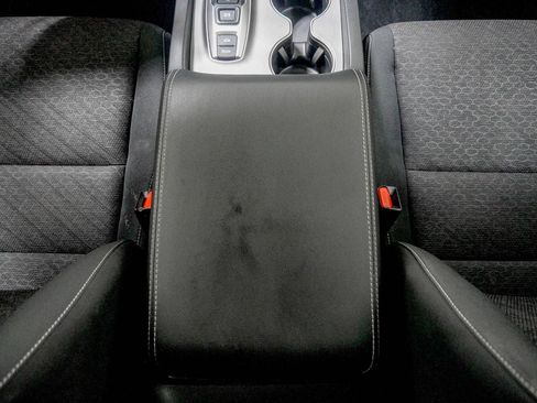 Used 2024 Honda Ridgeline Sport image 25