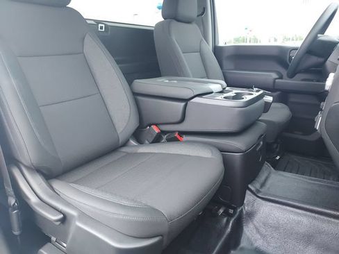 New 2026 GMC Sierra 2500 Pro w/ 1SA Pro Safety Plus Package AWD/4WD image 28