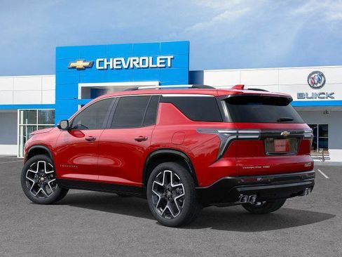 New 2026 Chevrolet Traverse High Country w/ LPO, Floor Liner Package AWD/4WD image 32
