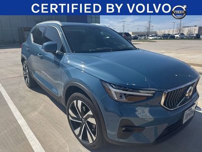 Used 2023 Volvo XC40 B5 Ultimate w/ Protection Package Premier