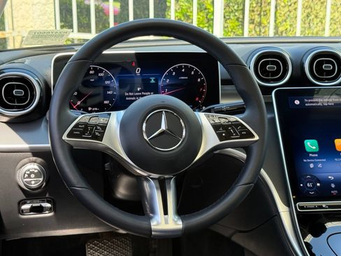 Used 2025 Mercedes-Benz C 300 Sedan image 36