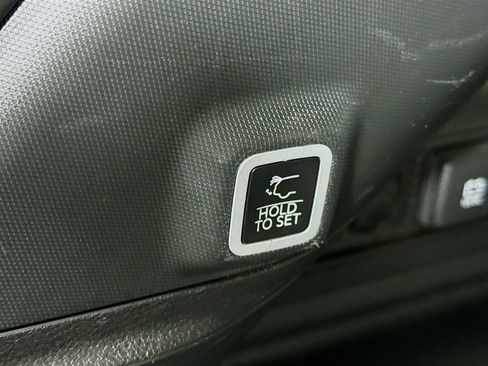 Used 2024 Jeep Grand Cherokee Limited 4xe AWD/4WD image 33