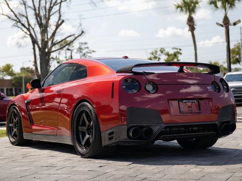 Used 2015 Nissan GT-R Black Edition AWD/4WD image 14