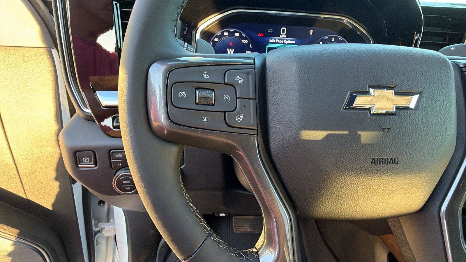 New 2026 Chevrolet Silverado 1500 High Country w/ High Country Premium Package AWD/4WD image 24