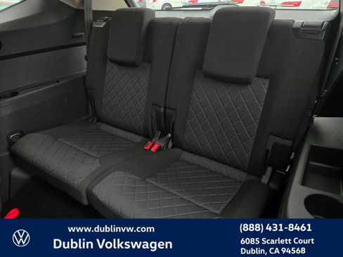 Certified 2021 Volkswagen Atlas S image 13