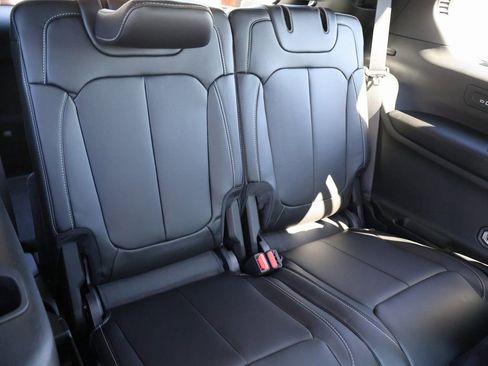 New 2025 Jeep Grand Cherokee L Limited w/ Trailer Tow Package image 13