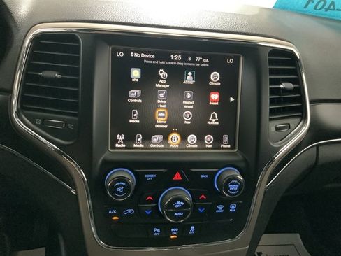 Used 2014 Jeep Grand Cherokee Limited AWD/4WD image 28