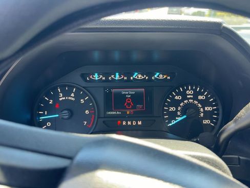 Used 2019 Ford F150 XL w/ Equipment Group 101A Mid RWD image 16