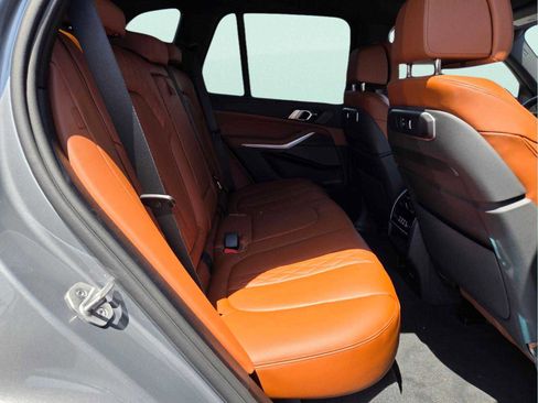 New 2026 BMW X5 sDrive40i w/ Executive Package RWD image 17
