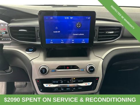 Used 2022 Ford Explorer XLT w/ Equipment Group 202A AWD/4WD image 28