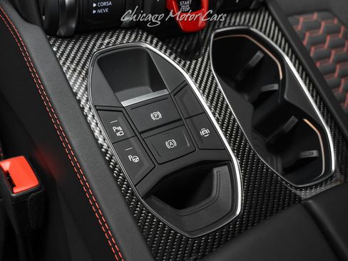 Used 2024 Lamborghini Urus S image 17