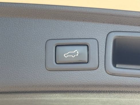 Used 2014 Subaru Forester 2.5i Limited AWD/4WD image 44