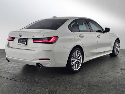 Used 2023 BMW 330i Sedan RWD image 3