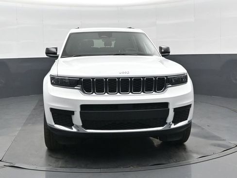 New 2026 Jeep Grand Cherokee L Laredo AWD/4WD image 9