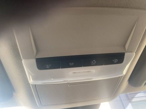 Used 2024 Nissan Sentra SR image 25