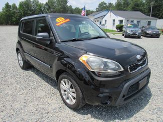 Used 2013 Kia Soul + image 1