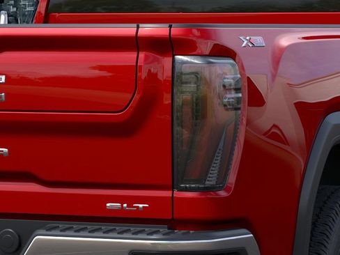 New 2026 GMC Sierra 2500 SLT image 11
