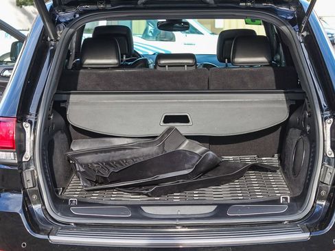 Used 2019 Jeep Grand Cherokee Trailhawk w/ Trailhawk Luxury Group image 32