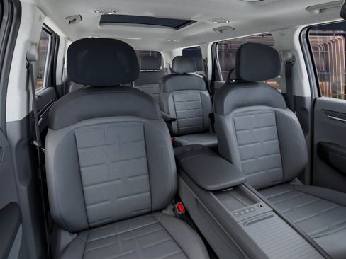 New 2026 Kia EV9 Land AWD/4WD image 15