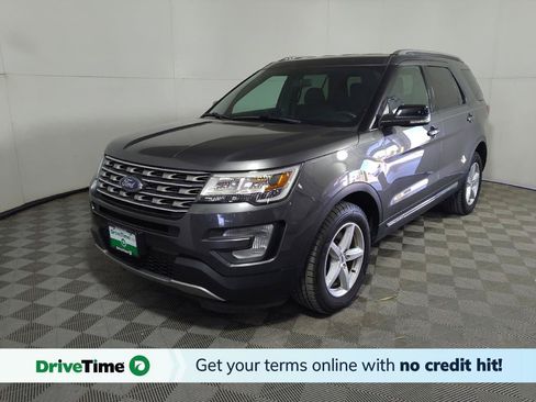 Used 2017 Ford Explorer XLT w/ Class II Trailer Tow Package AWD/4WD image 1