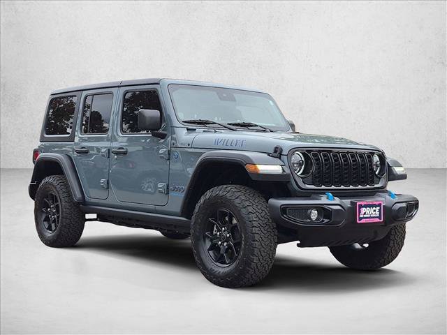 Used 2024 Jeep Wrangler Unlimited AWD/4WD image 3