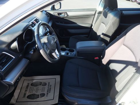 Used 2017 Subaru Legacy 2.5i Premium w/ Moonroof Package image 10