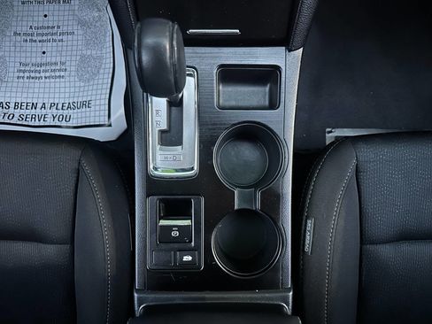 Used 2015 Subaru Legacy 2.5i Premium w/ Moonroof Package image 26