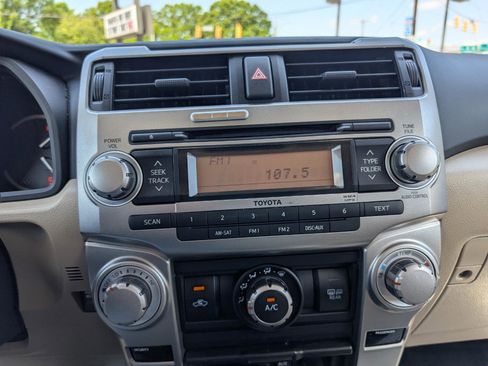Used 2011 Toyota 4Runner SR5 AWD/4WD image 16